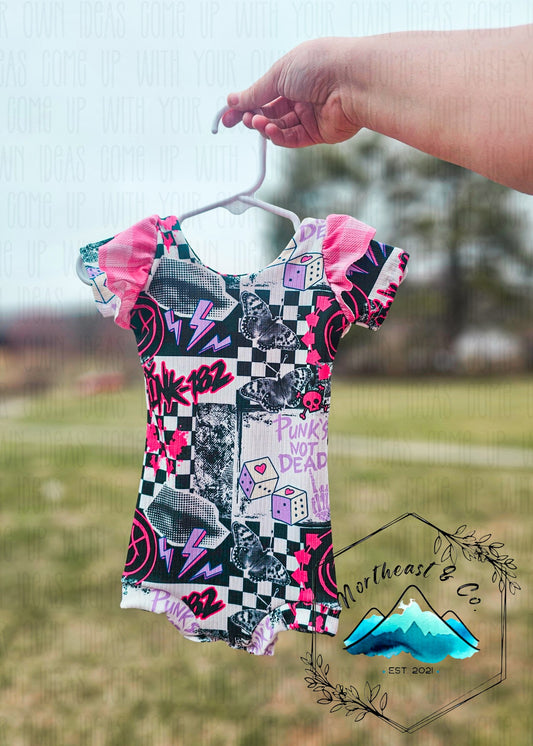 Brielle Leo with Ruffles